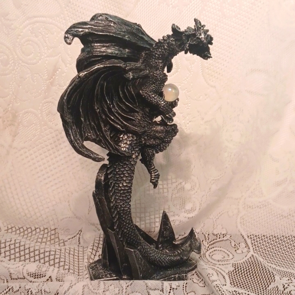 LARGE Dragon - Intricate Dragon Figurine With Orb' A